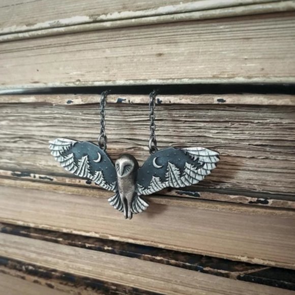 Night Flight Owl Necklace, Zodiac, Celtic, Boho, Animal Totem - Picture 3 of 4
